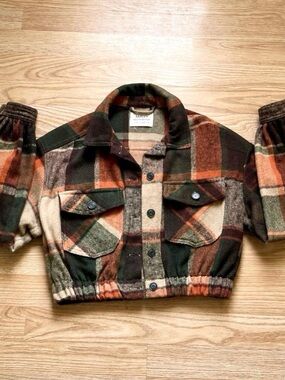 Ashley By 26 International Plaid Cropped Jacket in Green, Orange & Brown